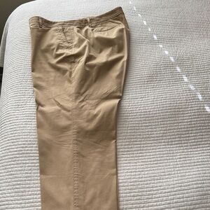 Women’s Relaxed Chino